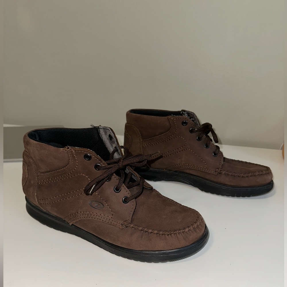 Women’s Dexter USA Walkmocs